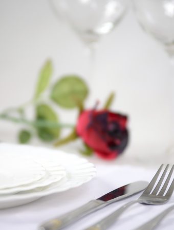 Romantic and elegant tableware